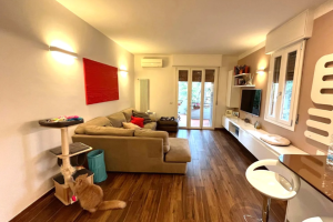 Stunning apartment located in Pescara (PE). Completely renovated